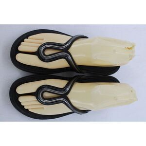 Crocs Sanrah Dual Comfort Womens Black Silver Flip Flop Size 5